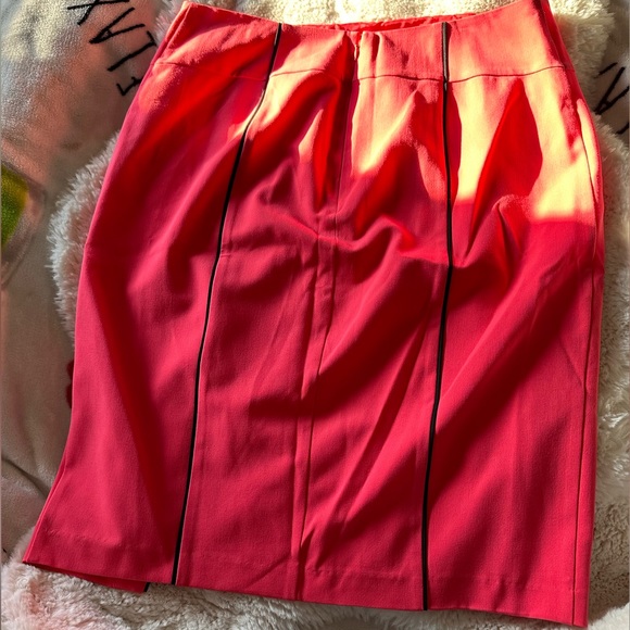 Watermelon ๐ midi skirt with front slit. EUC - Picture 2 of 6